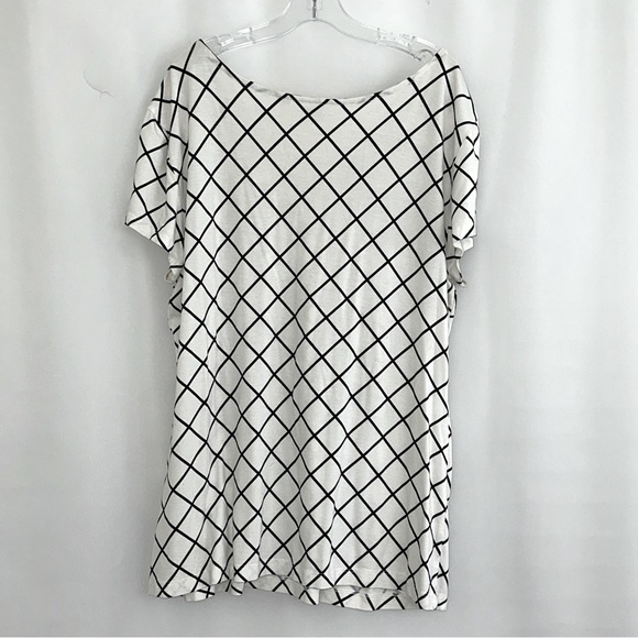 Women’s New York & Co Stretch Black & White Top Size XL - Picture 3 of 3